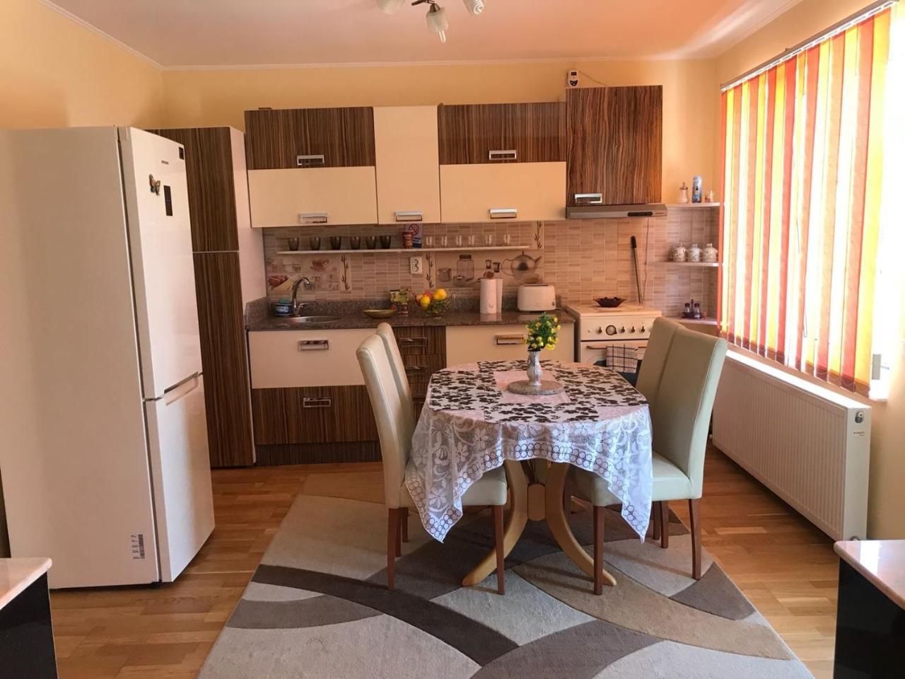Steluta Villa Călimăneşti Bagian luar foto