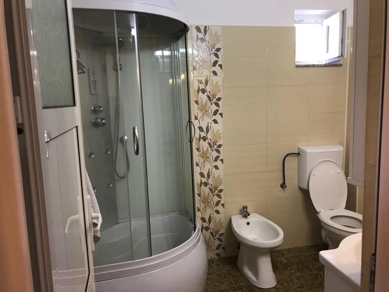 Steluta Villa Călimăneşti Bagian luar foto